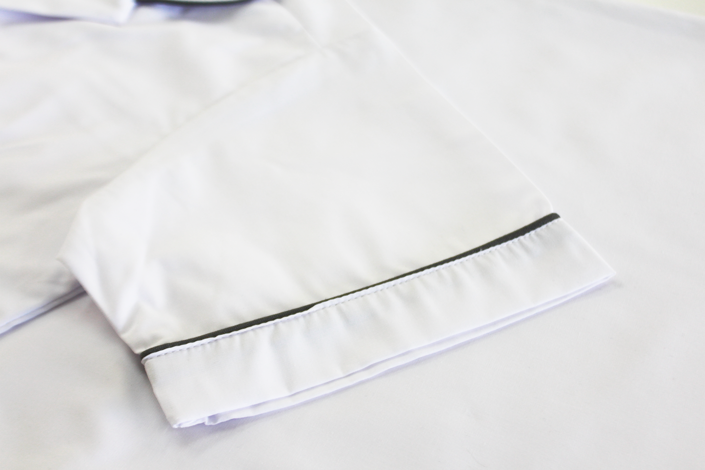 Shortsleeve Roundneck Blouse Plain - Wendon Academy